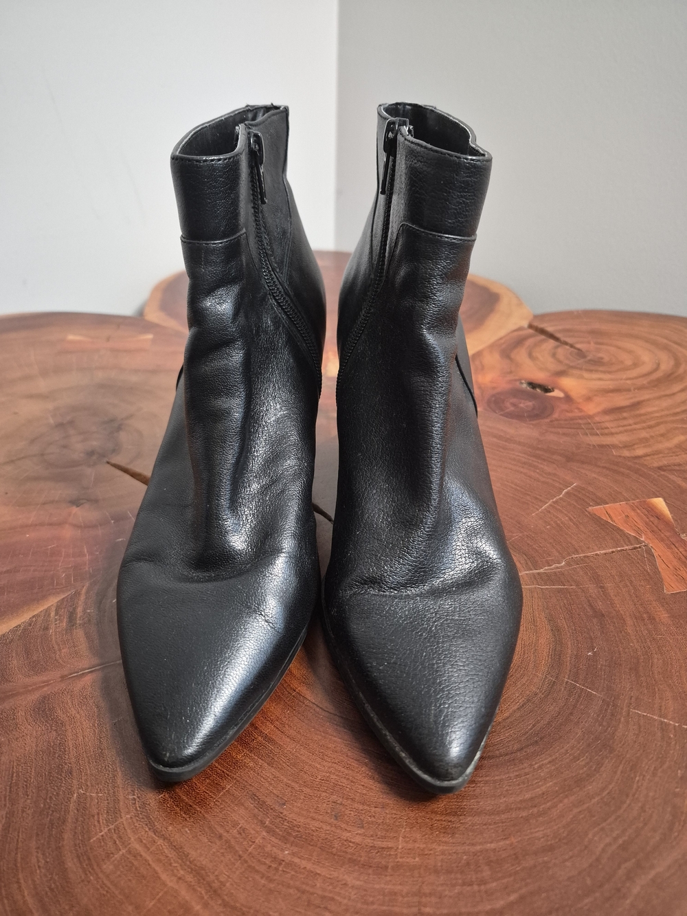 Nine West Lukeo Leather Pointed Toe Ankle Booties Black - 9.5